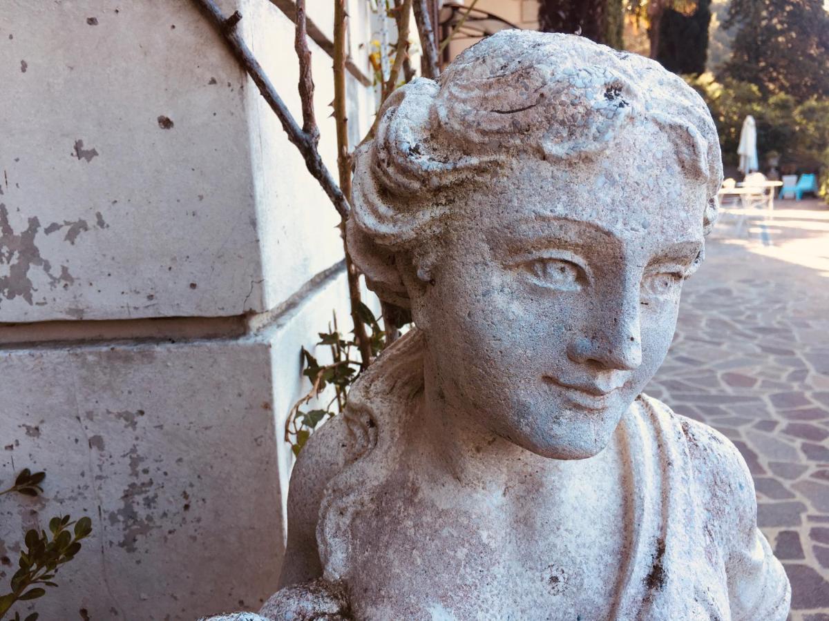 Villa Βαρένα Εξωτερικό φωτογραφία