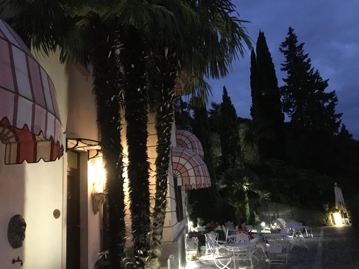 Villa Βαρένα Εξωτερικό φωτογραφία