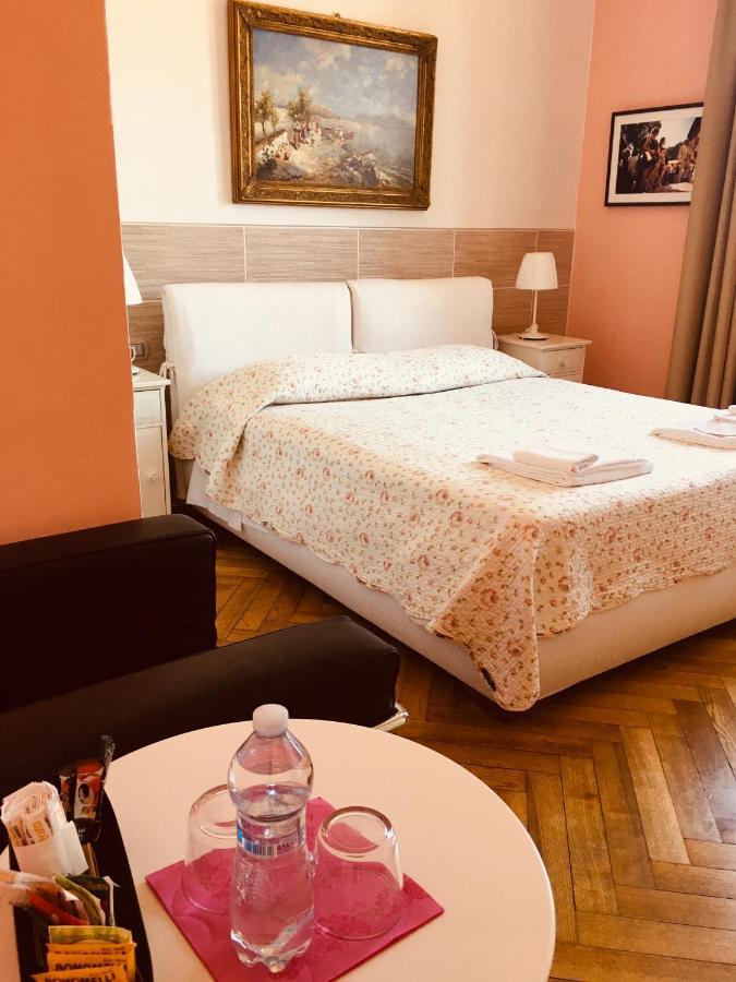 Villa Βαρένα Εξωτερικό φωτογραφία