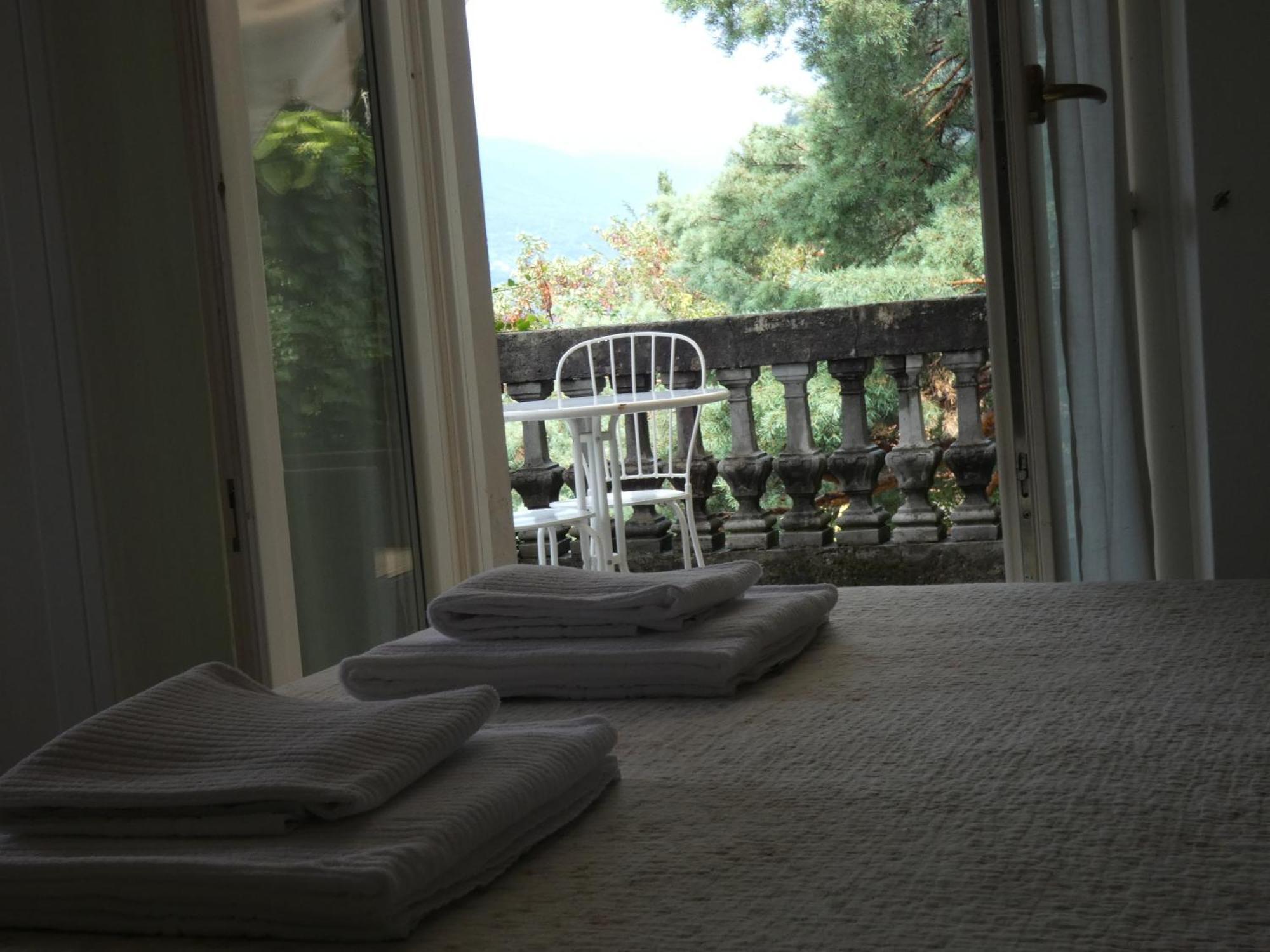 Villa Βαρένα Εξωτερικό φωτογραφία